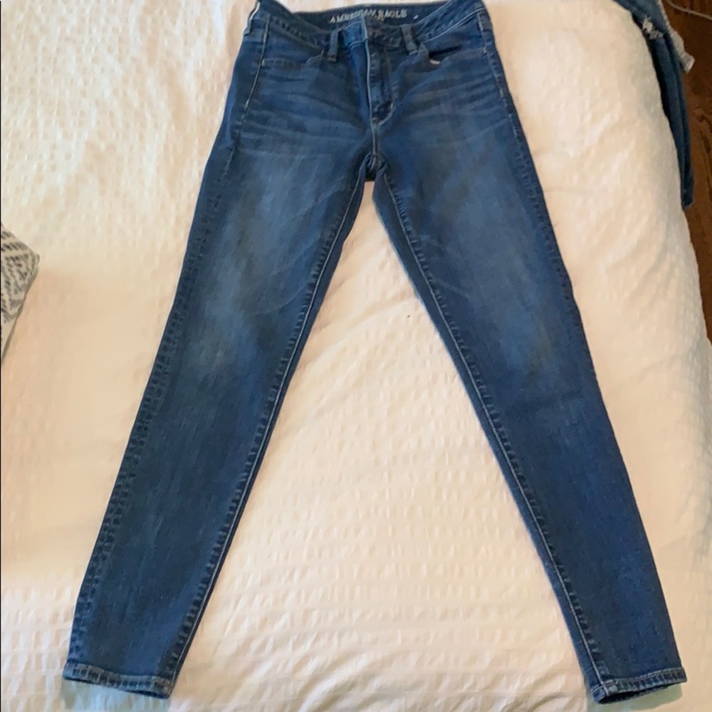 Medium wash super high rise jegging